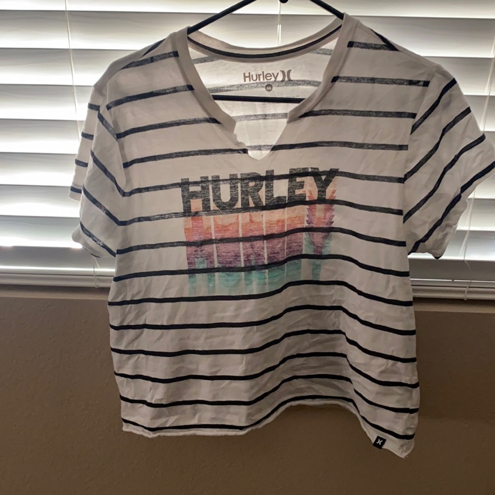 Hurley shirt size medium hardly worn